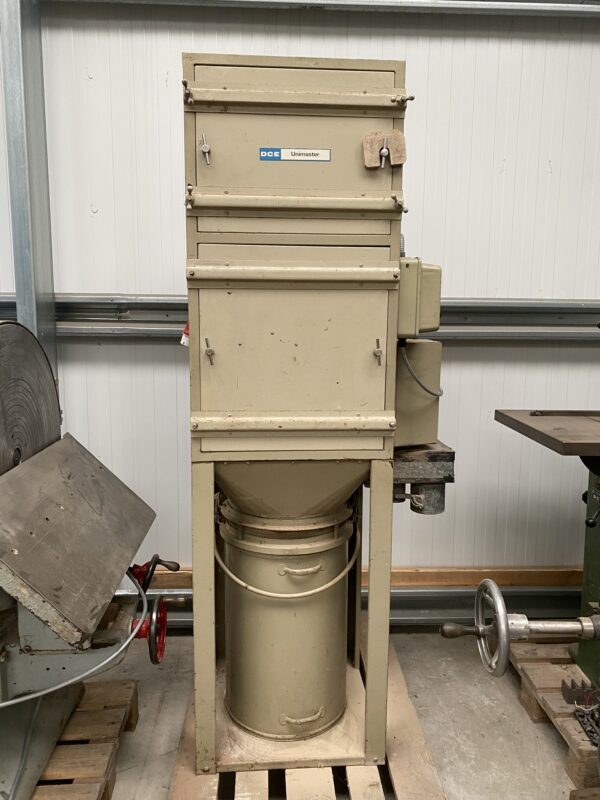 DCE Unimaster Uma73 Dust Extractor