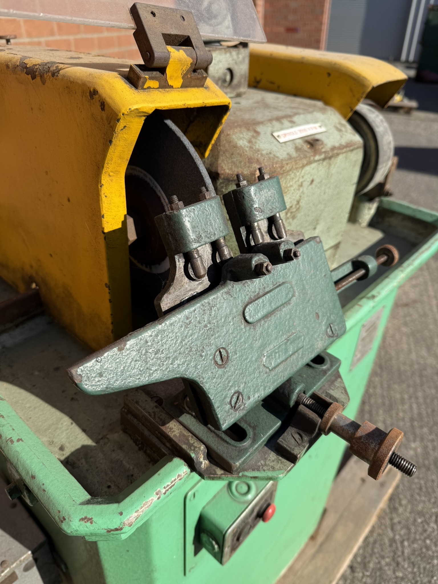 Wadkin BZG Grinder